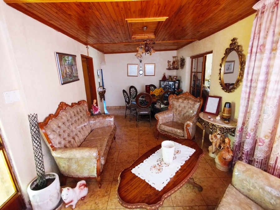 3 Bedroom Property for Sale in Ikageng North West